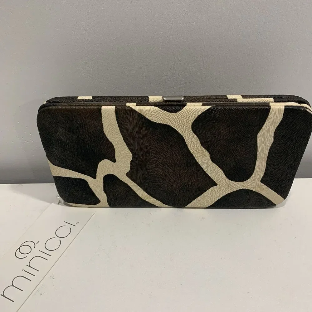 Minicci Hard Case Clutch Wallet Checkbook Credit Card Giraffe Print Brand New